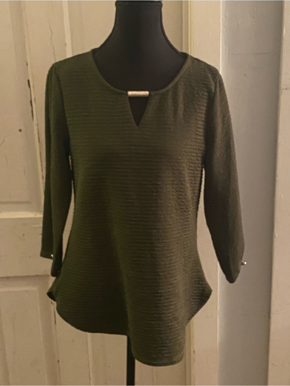 NY Collection Olive Textured Notch-Front Long Sleeve Top